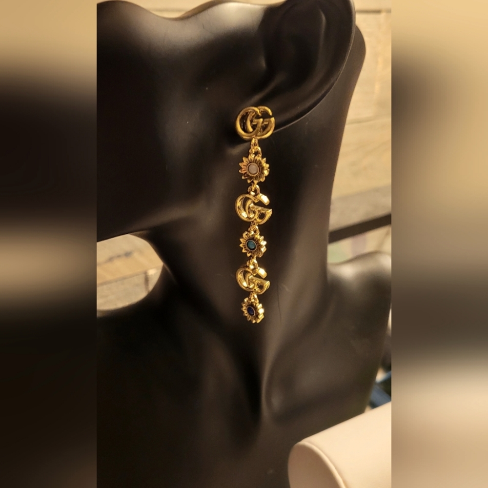 LAST 2 PAIR! GG FASHION DANGLE EARRINGS